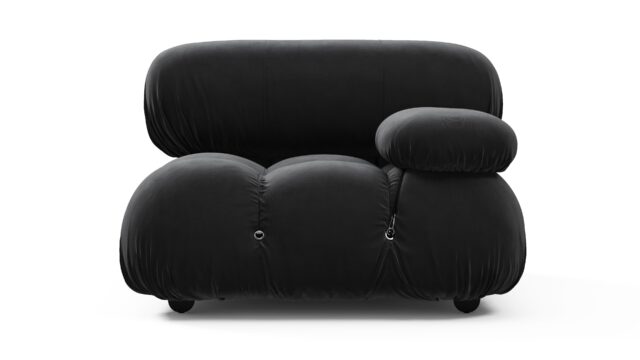 The Bellini – ブラックベルベット, 右肘